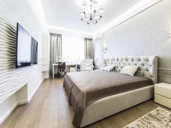 ЖК " Royal Tower" 3-х комнатная квартира Киев