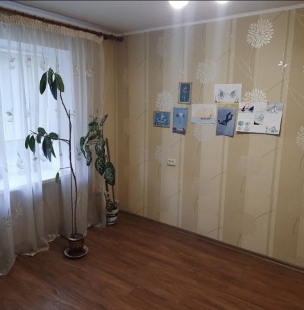 Продам 3 комнатную ЖМ Тополь - фото 1