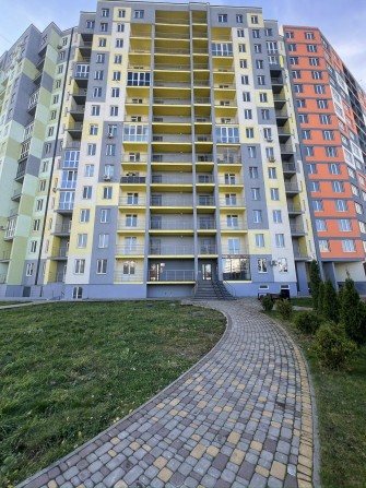 Продається велика 3 кім квартира Крошня - фото 1