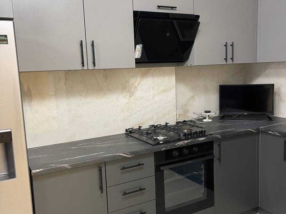 1кімнатна гарна квартира в новобудові з ремонтом на Рокосовського Чернігів