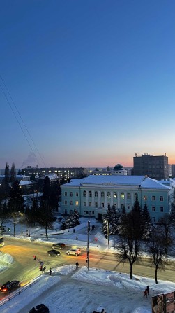 Продаж чотирьохкімнатної квартири.Центр.Без комісії. Можна спецкошти - фото 1