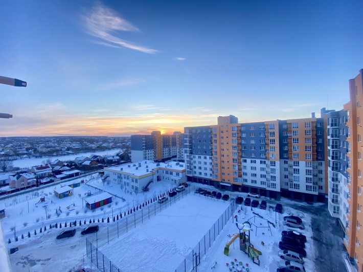 Продаж 2к.квартири 70м. в ЖК - фото 1