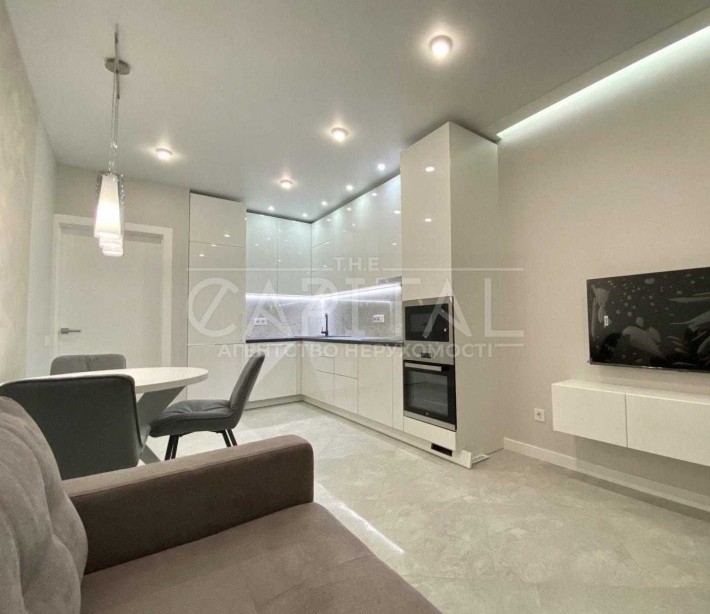 Продаж, 1 кімнатна, з ремонтом, Дарницький район, ЖК Seven, Осокорки - фото 1