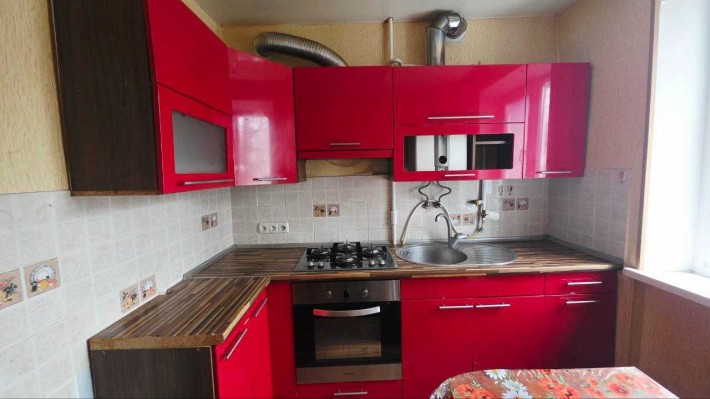 Продаю двокімнатну квартиру, 12 Квартал, вул. К. Мамая - фото 1