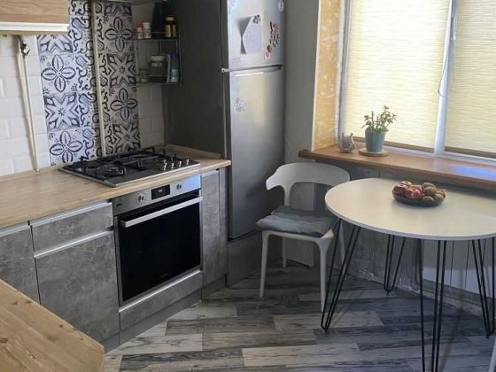 Продам 1-комнатную кирпичную Чешку, На Левом Берегу. Дніпро