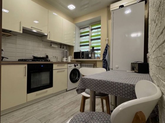 Продам 1к квартиру ул.Героев Крут 3. Нагорка! Днепр