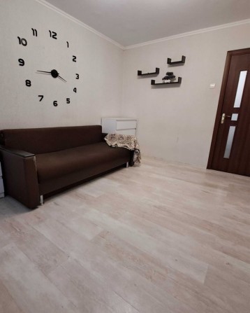 Продам 2 кімнатну квартиру пр Правди  вул Калинова - фото 1