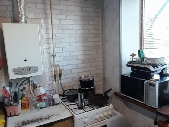 Продам 2-кімнатну квартиру в районі Льотна-Козацька Чернигов