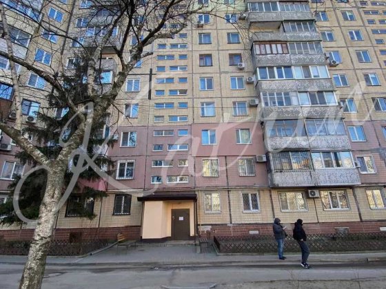 Продам 3 к квартиру ж/м Лівобережний -2 вул. Богомаза Сертифікат Днепр