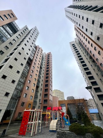 Продам квартиру 190 м² у ЖК «ДУЕТ» - фото 1