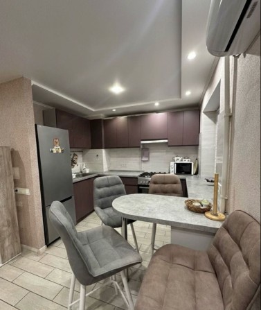 Продам 2к квартиру ЖМ Левобережный , Березинка, ТЦ Караван - фото 1