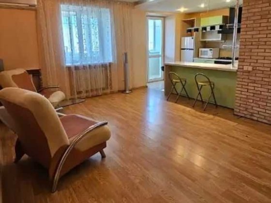 3 кім 70 м2 РЕМОНТ в ЦЕГЛІ багатоповерхівка р-н ЛЕСІ УКРАЇНКИ (718823) Дніпро