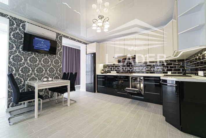 Продам кв!Жк"Пироговский"-ПАНОРАМНА-ДИЗАЙНЕРСКАя!Агв.Все как на фото! - фото 1