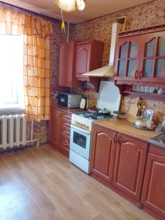 Продаж 3-кімнатної квартири (Крошня) - фото 1