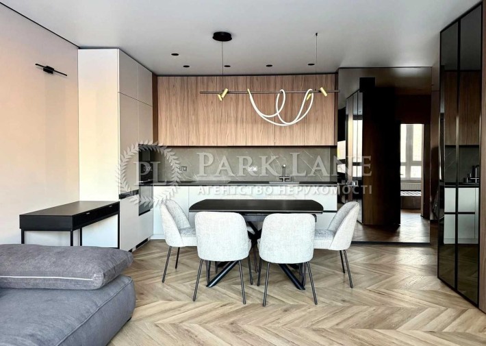 Продаж White Lines 74 кв Ужгородський провулок 4/1 метро Голосіівська - фото 1