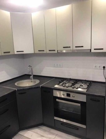 Продам 2к Парус Коммунар Ремонт чешка - фото 1