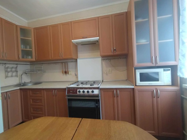 Продам 2-х ком.кв-ру,17-й микрорайон, по ул. Хортицкое шоссе - фото 1