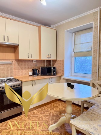 Продаж: 3-к квартира вул.Вокзальна 3/9 поверх АГО меблі залишаються - фото 1