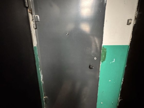 Квартира 1 комнатная 4 этаж кирпичный дом Запоріжжя