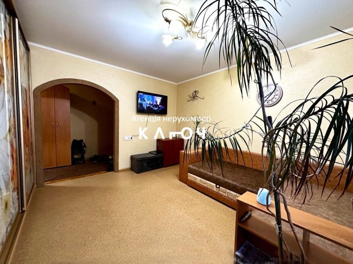 Продаж 3к квартири на вул. Ю. Коваленка з АГО! - фото 1