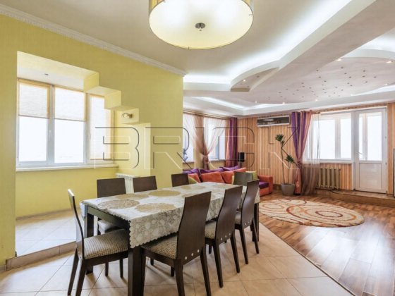 БЕЗ КОМІСІЇ Продаж 3-к квартири вул. Ахматової 13 Ахматовой 13 Позняки Киев