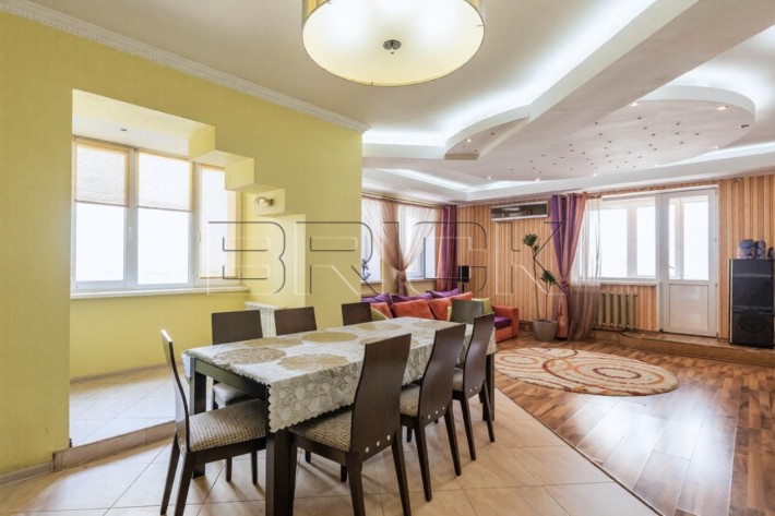 БЕЗ КОМІСІЇ Продаж 3-к квартири вул. Ахматової 13 Ахматовой 13 Позняки - фото 1