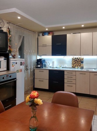 Безнал! Продам 3-х кімн,вул.Робоча(середина)площа 83,7 кв2, Варус, Атб - фото 1