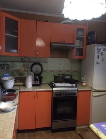 4-кімнатна квартира 80 м², 7/10 цегла, вул. Героїв Десантників - фото 1