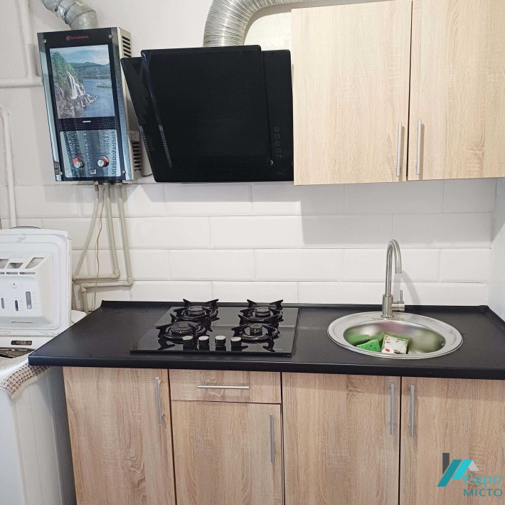 2 кімнатна квартира  з ремонтом центр Заводського  р-на, єВідновлення! - фото 1