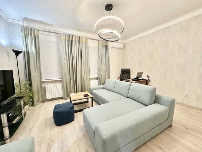 Ексклюзив! 3-кімн.квартира-котедж + 5сот. землі. Правий берег. 60 999$ - фото 1