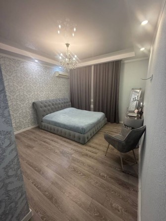 Квартира в районе Металлургов - фото 1