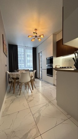 Продаж стильної 1 кімнатної, 39 м2, 3 поверх, Малоголосківська + Торг - фото 1