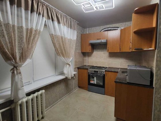 Продам 2к квартиру в Шевченківському районі Запоріжжя