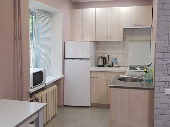 Продажа большой 1к в центре Малый рынок Запоріжжя