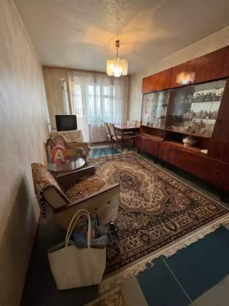 Продам 3 комн. квартиру на ж.м. Покровский  69,5 м2 - фото 1