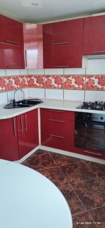 Продам двух комнатную квартиру - фото 1