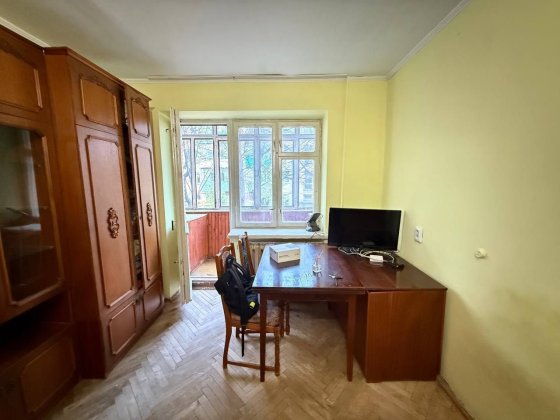 Продаж 2кв. вул. Комарова ( Братів Дужих) Львів