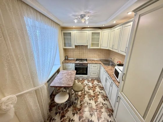 Продажа 2 к  квартиры проспект Науки( Гагарина) ТРЦ Дафи - Подстанция Днепр