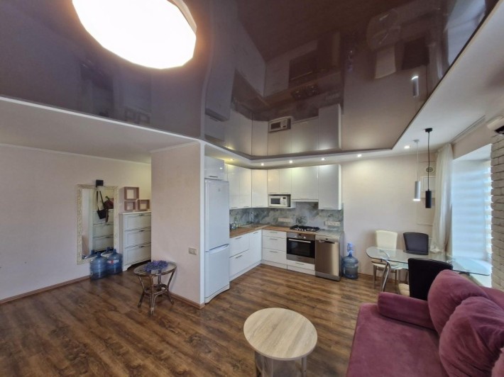 Продам 3-кімнатну квартиру, Д.Вишневецького, 17а - фото 1