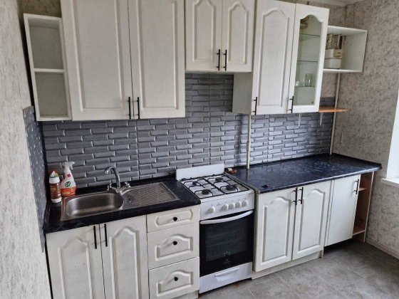 Продам 2х квартиру ж/м Покровский, Коммунар, Красный камень Днепр