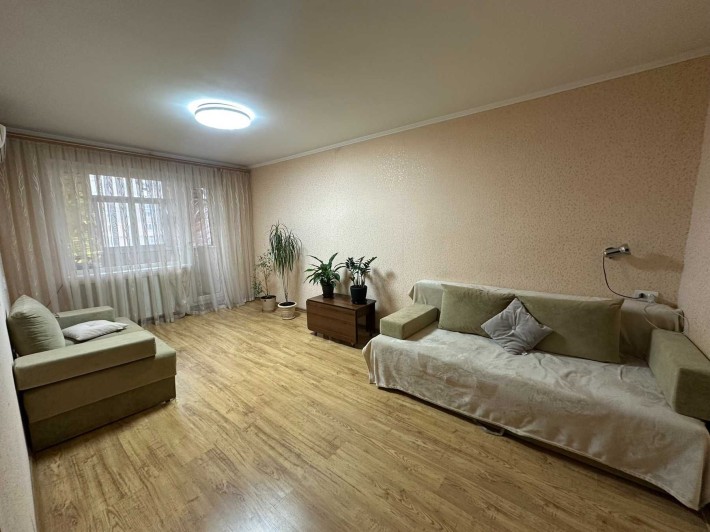 Продаж 2-во кімнатної квартири р-н Ковалівки - фото 1