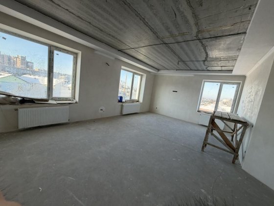 3 кімнатна,  4 поверх, чорнові роботи Житомир