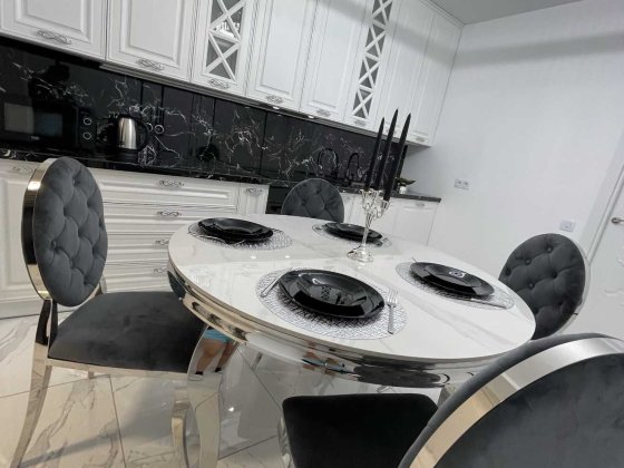 Продаж 2 - кімнатної квартири в ЖК Хмельницький Hall Львів