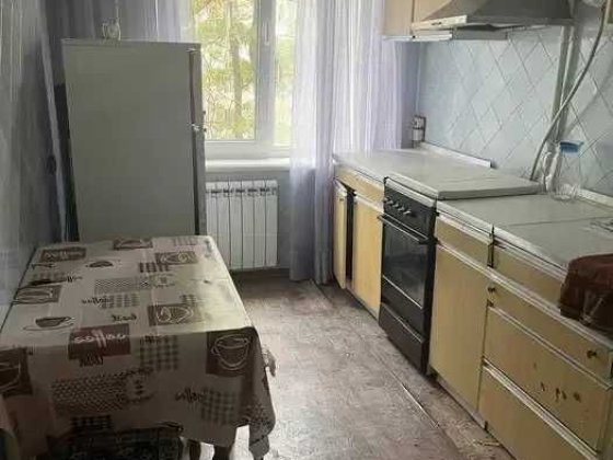 Продам 2к квартиру  Слобожанский пр-кт, Калиновая, Левый берег Днепр