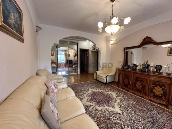 Продам 3х комн квартиру 61500$ Днепр