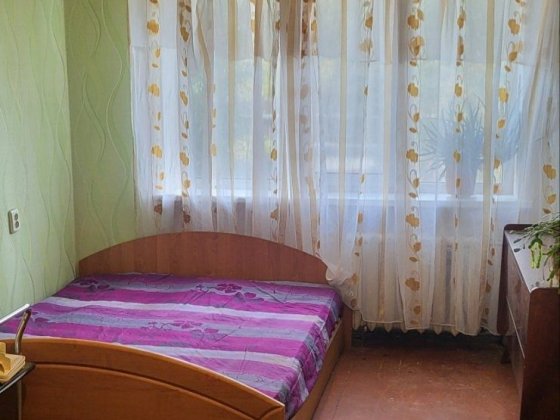 Продам 3 кв Р-он жм Солнечный Днепр