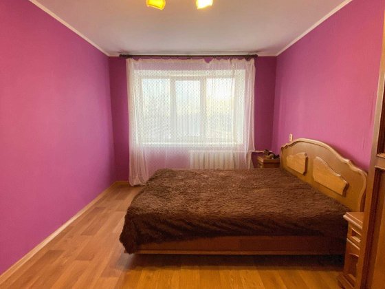 БЕЗ КОМІСІЇ.3кім.60м2.Площа Перемоги Николаев