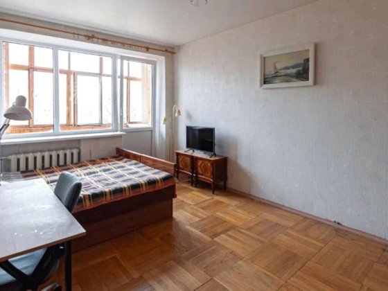 Продаж 1-кімнатної квартири на вул. Пасічна Львів