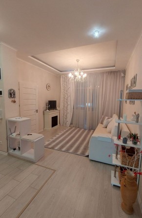 3 кімнатна повнометражна центр проспект Соборний Сталеварів - фото 1