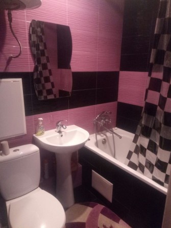 Продам однокімнатну квартиру з меблями та технікою. Малий ринок, Лах - фото 1